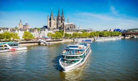 Köln mit Panoramaschifffahrt